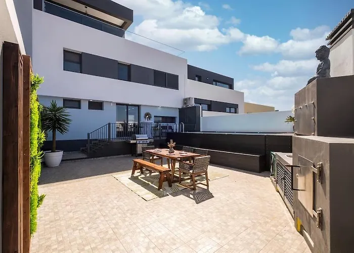 بيت للعطل Don Jose Ocean View Heated Pool *