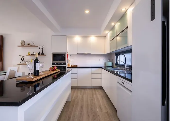 Don Jose Ocean View Heated Pool * Lagoa (Azores)