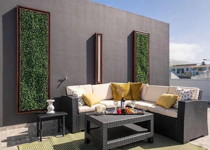 בית נופש Don Jose Ocean View Heated Pool לאגואה